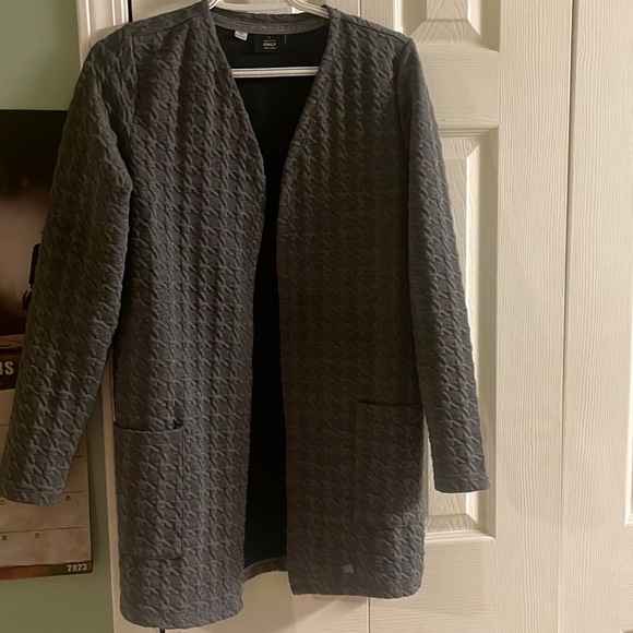 Cardigan - Picture 1 of 2